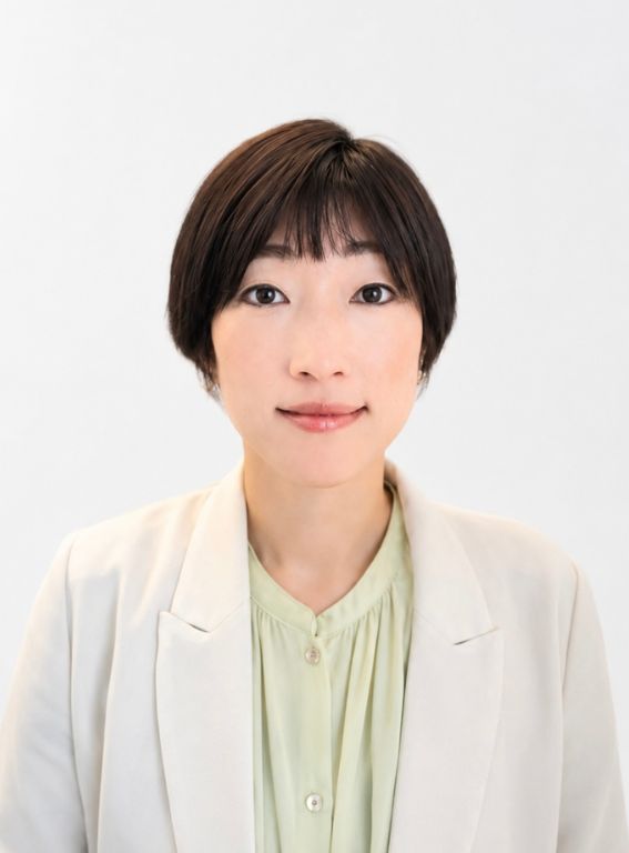 貫綾子